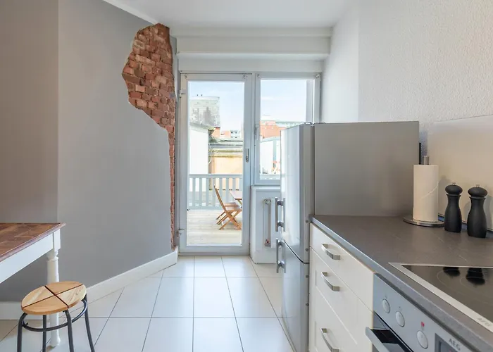 Neustadt-husum 아파트 *